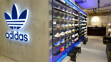 adidas Originals クレフィ三宮店 オープン！！ .